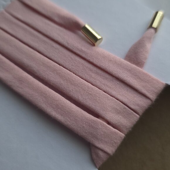 Dior Pink Ribbon Bracelet with Gold Star Charm – Perfume-Ready Fabric Tie (GWP) - Picture 3 of 5